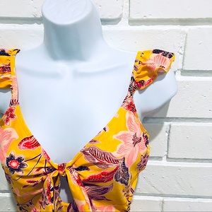 No Boundaries Floral Flutter sleeve bathing suit L